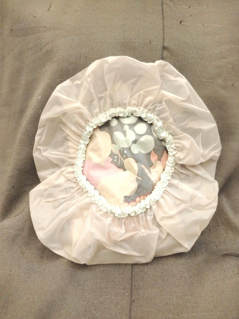 Disney Pooh × Piglet Shower Cap (Category: Bath) located in San Fernando. Submitted by jpmarketplace2023 (Listing ID 1437545673, Image 2). Description: 💚 All items are authentic from Japan. 💛 MOP: GCash (❌️ GCash Protect) 🩵 MOD: LBC only (❌️ S. Checkout, COD, COP) 💙 Meet-up: Vista Mall, San Fernando, Pampanga 💜 All items are on-hand. 🧡 First to pay gets the item first. ❤️ Breakable items are packed with care and caution. Seller will not be 