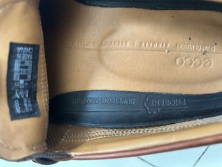(Category: ) located in . Submitted by clothesaholic28 (Listing ID 1437437962, Image 1). Description: .