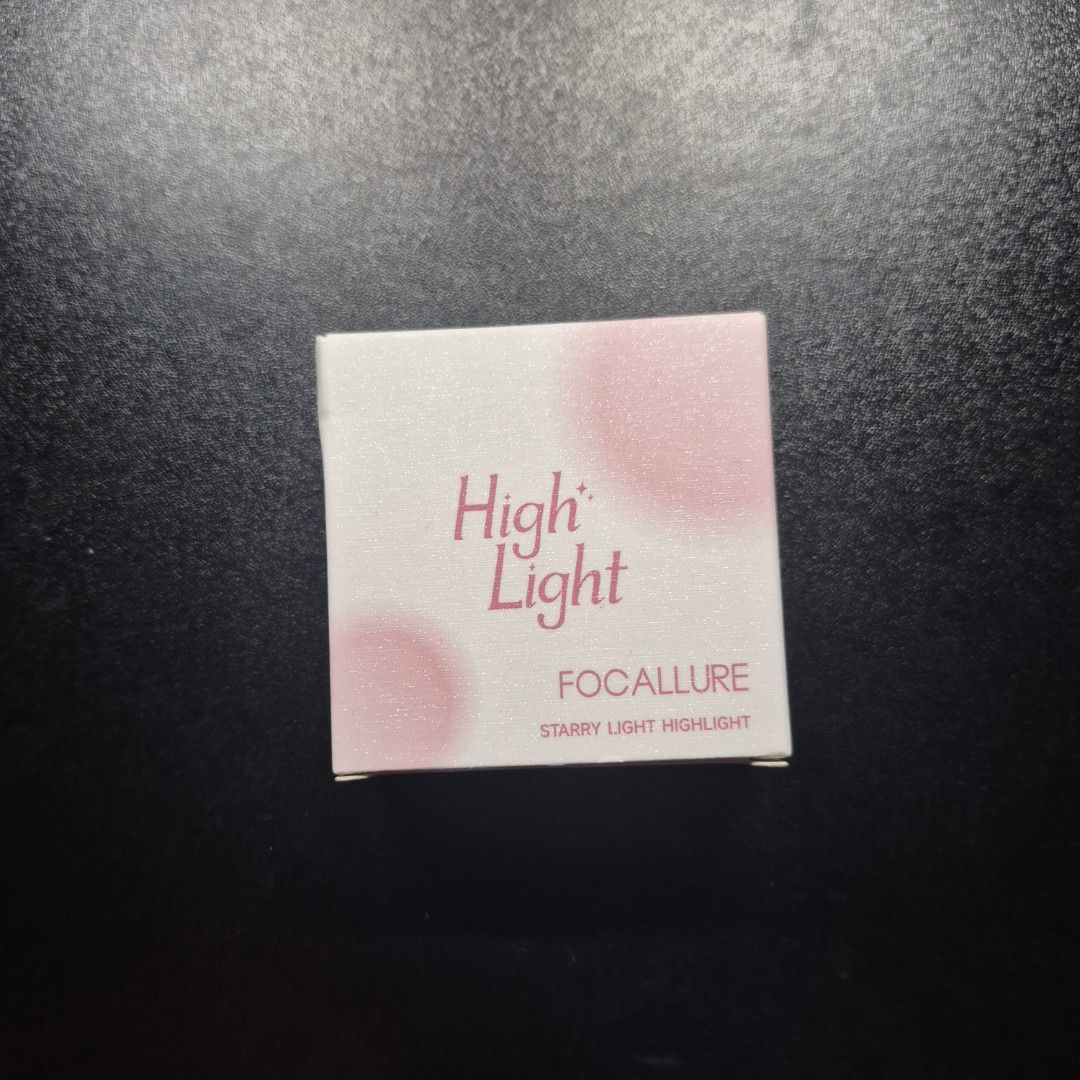 FOCALLURE Galaxy Highlighter in PK04 [FREE SF] (Category: Makeup) located in Baguio. Submitted by hcneyluv (Listing ID 1437500520, Image 2). Description: 📌: baguio city 💸: gcash - 🔖: pink highlighter glittery makeup focallure mochi highlighter.