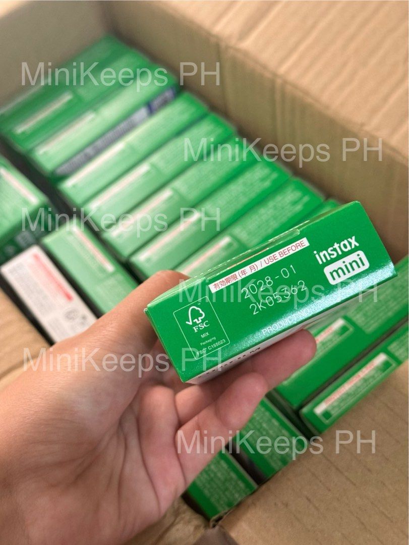 Fujifilm Instax Mini Films onhand (Category: Cameras) located in Rizal. Submitted by jmjrdo (Listing ID 1437408426, Image 2). Description: - Fujifilm Instax Mini instant film - Available in packs of 10 or 20 sheets - Expiry date: January 2028 - Perfect for Instax Mini cameras - Print your photos instantly! Mini 10s - 600 Mini 20s - 1100 📍Antipolo.