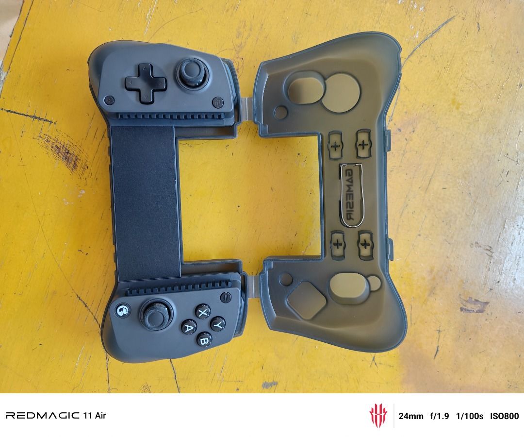 Gamesir X5S (Category: Controllers) located in Caloocan City. Submitted by oliverval61534 (Listing ID 1437427349, Image 1). Description: RUSH SELLING Nyxi Imperial Controller for Android,Switch and PC with Dock and Case-2000 Gamesir X5S Bluetooth-1400 Princess Peach Showtime-1600 AEW Fight Forever-1500 Manila Area Discount if lahatan na kukunin.