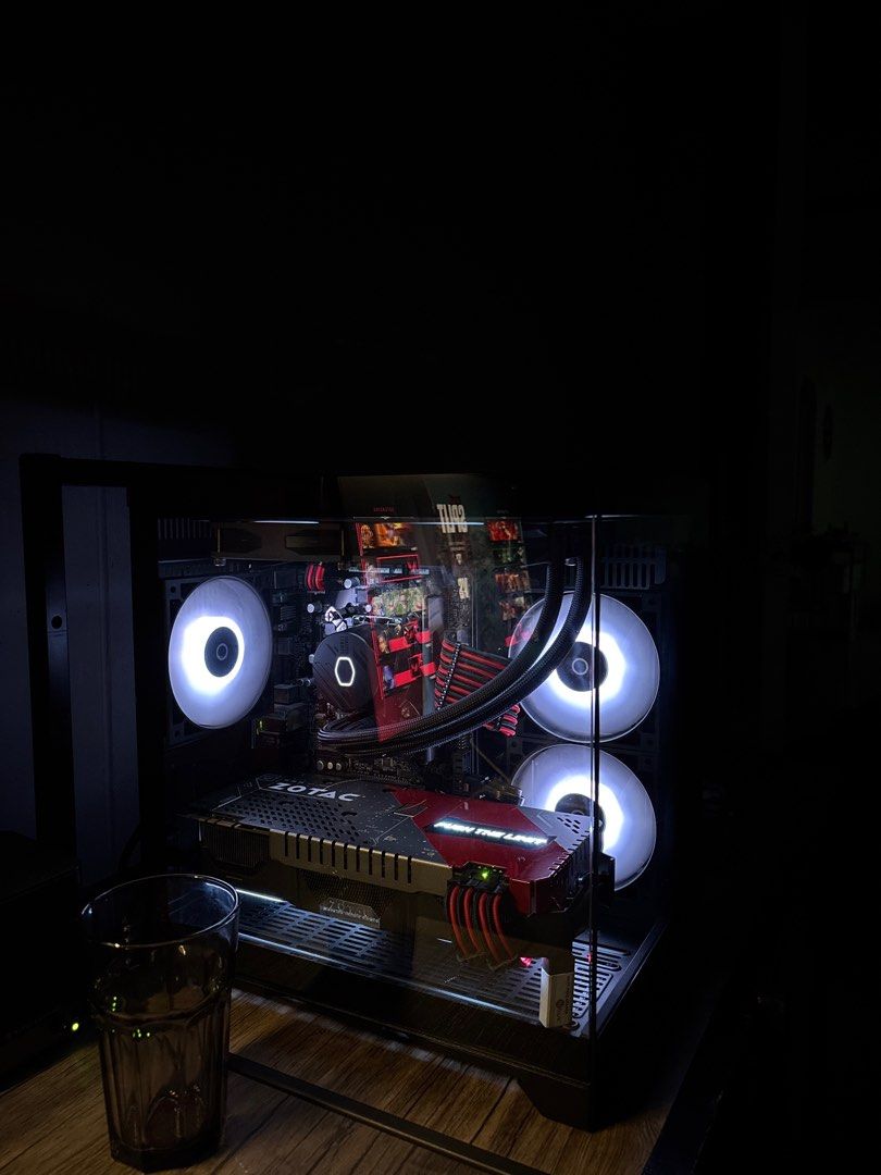 Gaming PC Setup - Monitor, Keyboard, Microphone452012784443074561