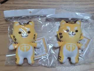 （分類：）位於 。 由 penguineee 提交（商品編號 1437540304，圖片 1）。簡介： 。