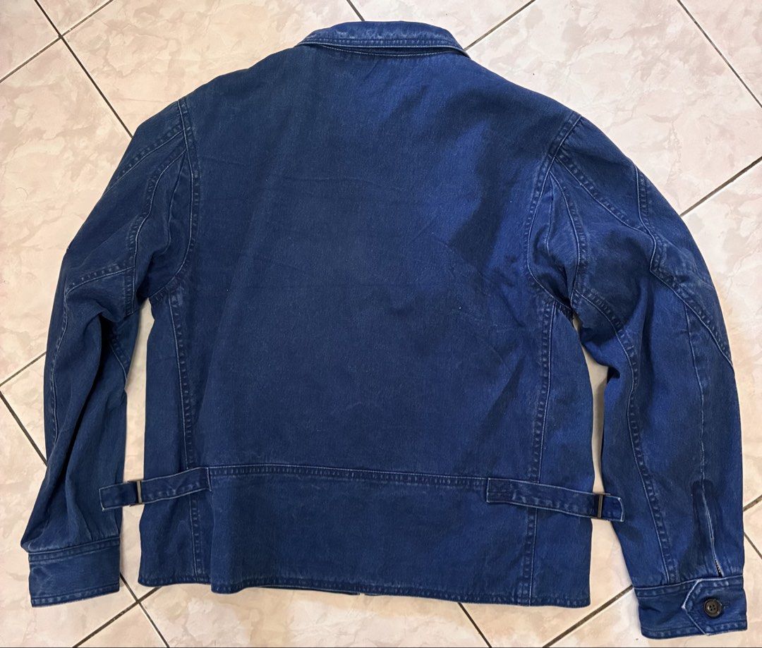 Graph Zero Jacket (Category: Coats, Jackets and Outerwear) located in Kuala Lumpur. Submitted by mohd5357 (Listing ID 1437423634, Image 3). Description: - Graph zero model A-2 Air Force Jacket from the Japanese. It is a modern, indigo-dyed take on the classic military flight jacket, specifically crafted from heavy 11-ounce Japanese denim - condition 9/10, one wash - The jacket is distinguished by its full-zip front with a leather pull tab, large 