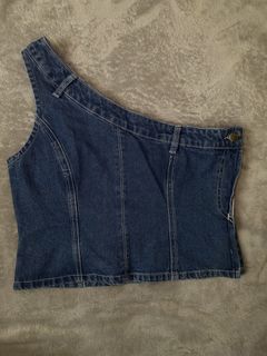 (Category: ) located in . Submitted by kaijoyce (Listing ID 1437469658, Image 1). Description: .