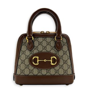 (Category: ) located in . Submitted by carousellluxury (Listing ID 1437433514, Image 1). Description: .