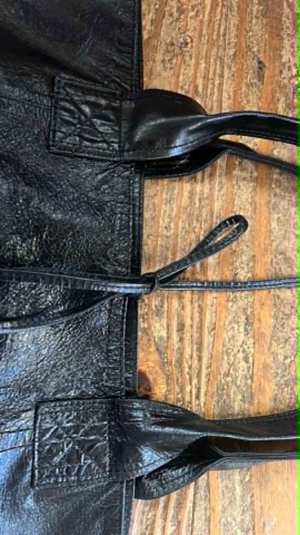 H By E Katrina New York Black Soft Leather Tote (Category: Luxury Bags & Wallets) located in Quezon City. Submitted by njood (Listing ID 1437565452, Image 3). Description: H by E Katrina Bew York Black Tote Large size lightly used, almost new Soft Leather.