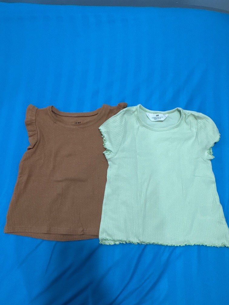 H&M Girls Tshirt (Category: Babies & Kids Fashion) located in San Fernando. Submitted by kmscloset (Listing ID 1437552858, Image 1). Description: for both.