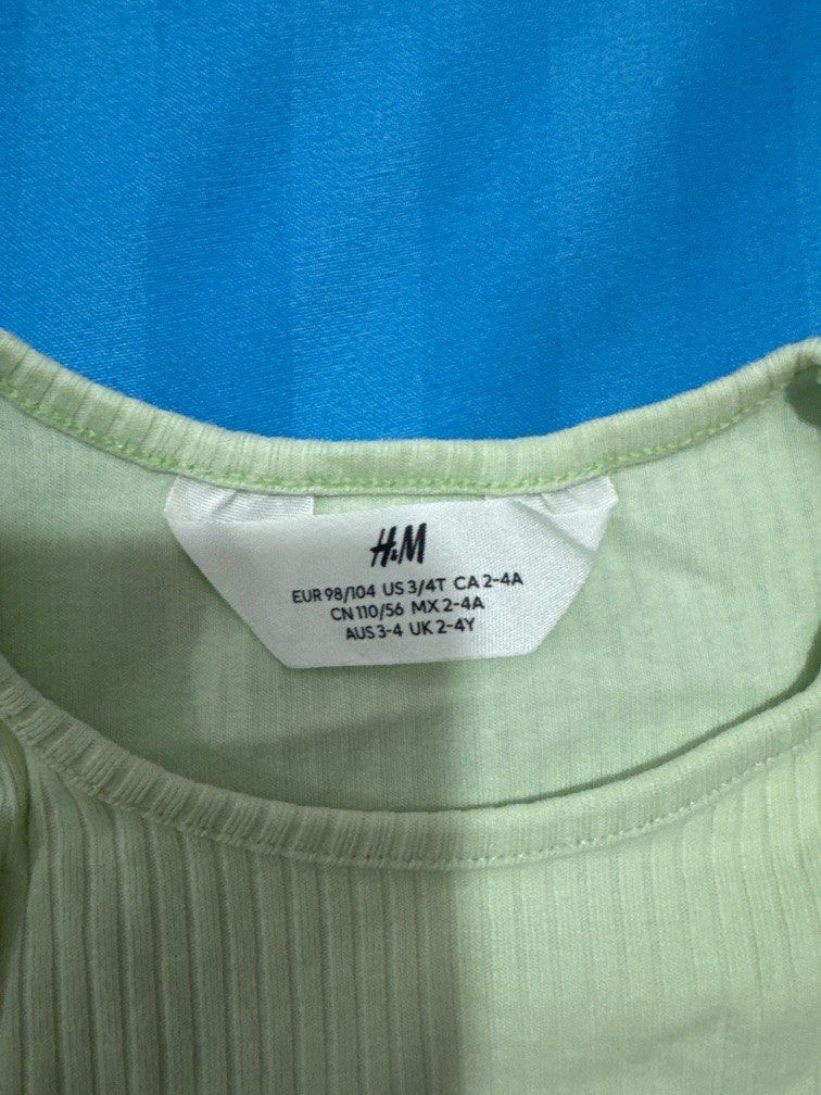 H&M Girls Tshirt (Category: Babies & Kids Fashion) located in San Fernando. Submitted by kmscloset (Listing ID 1437552858, Image 3). Description: for both.