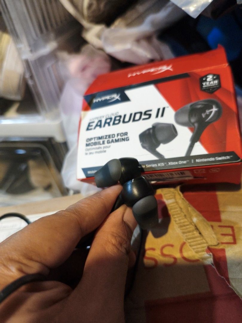 Hyper X Cloud Earbuds II Wired Earphones w/ Mic almost new (Category: Earphones) located in Cavite. Submitted by cappfinds86177 (Listing ID 1437539934, Image 3). Description: opened for testing only cod lalamove or shipping.