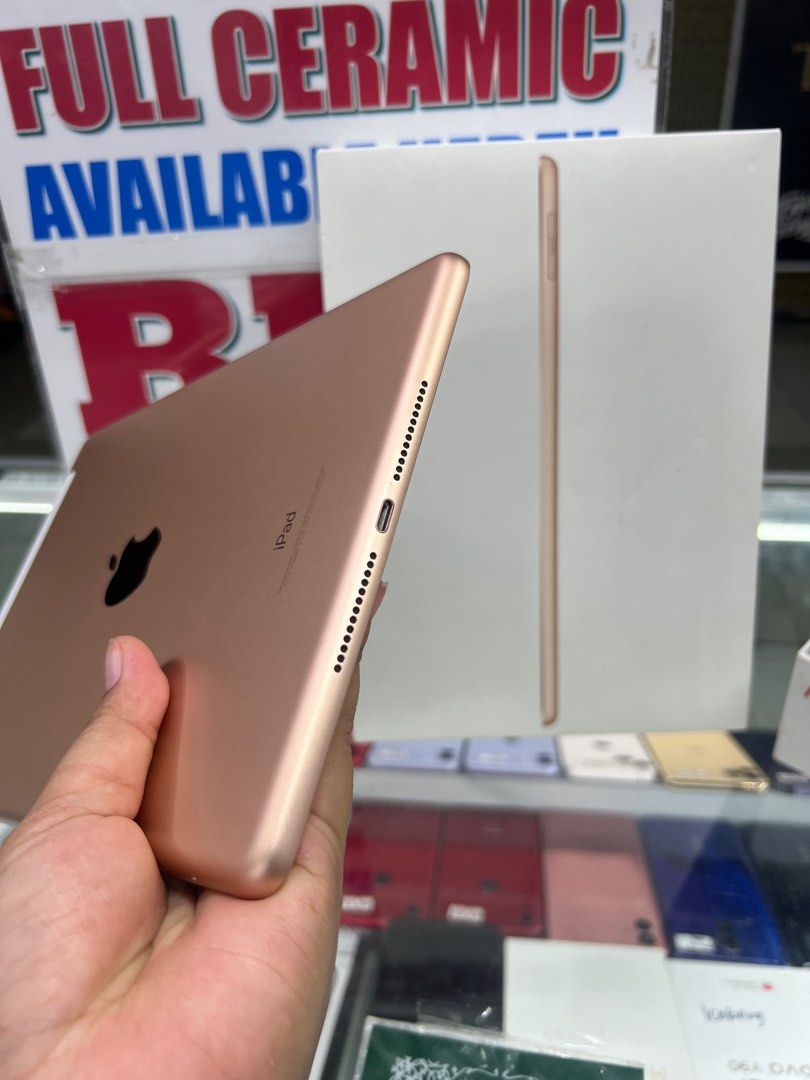 IPAD 6TH GEN W/SIM (Category: iPad) located in Manila. Submitted by farhanadau39938 (Listing ID 1437571790, Image 2). Description: IPAD 6TH GEN WITH SIM {STORAGE:128GB} {BOX WITH SAME SERIAL } {ADAPTOR ORIGINAL ) {OPENLINE/ANYSIM} {NO ISSUE} {NO REPAIR HISTORY} {NTC APPROVED} {LEGIT/ ORIGINAL} {NOT REFURBISHED} {UNLI RESET} {99SMOOTH} *OPEN FOR COD/COP* {COD cash on delivery{personal rider} {COP cash on pick up} {COP via LBC} *PHYSICAL STORE 📍gr