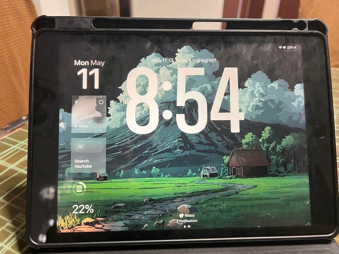 iPad 9th Gen 64GB Space Grey (Category: iPad) located in Manila. Submitted by diginohives (Listing ID 1437419906, Image 1). Description: For Sale only!! 𓂃˖ ࣪⊹ RFS: Thesis Costings -iPad 9th Gen 64GB -Space Grey -No dents, cracks, or any visible defects -Super Pristine Condition -Perfect for Note-taking, School, Watching Media, and Light Gaming/Editing - w/ free case, pen, and charging wire Sale Price: ₱5,500 - fixed! Can do meetups around Suriga