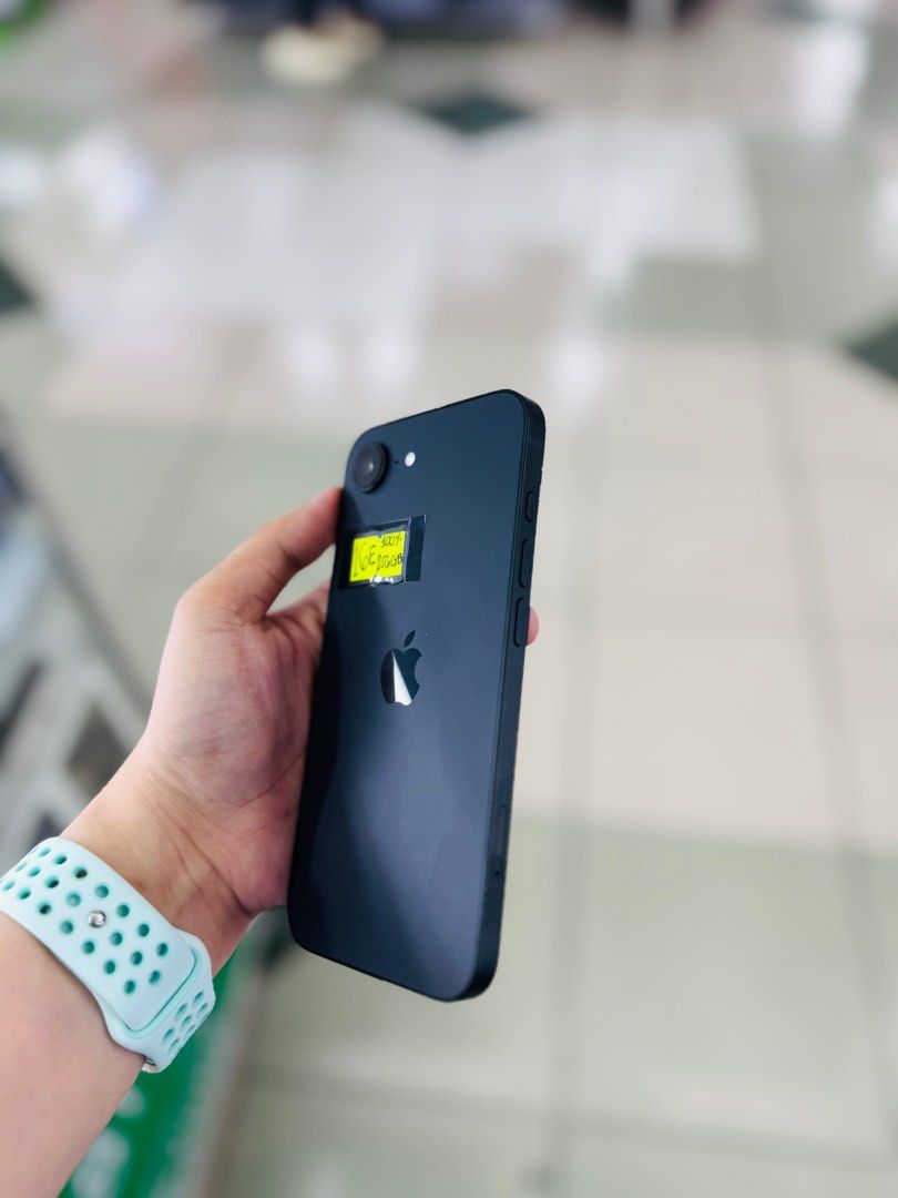 IPhone 16E 256GB 100BH NTC approved Openline no issues (Category: iPhone 16 Series) located in San Juan City. Submitted by najihahtelecomshop2018 (Listing ID 1437563118, Image 3). Description: Legit Store | Original unit FOR SALE | TRADE / SWAP ▫️INSTALLMENT thru: 🔸Credit Card (straight / installment) 🔸Ggives / Gcredit + 6% interest 🔸Spay Later + 6% interest (RFS: Buy and Sell any kinds of Gadgets) Description: iPhone 16E 256GB ( other GB are 