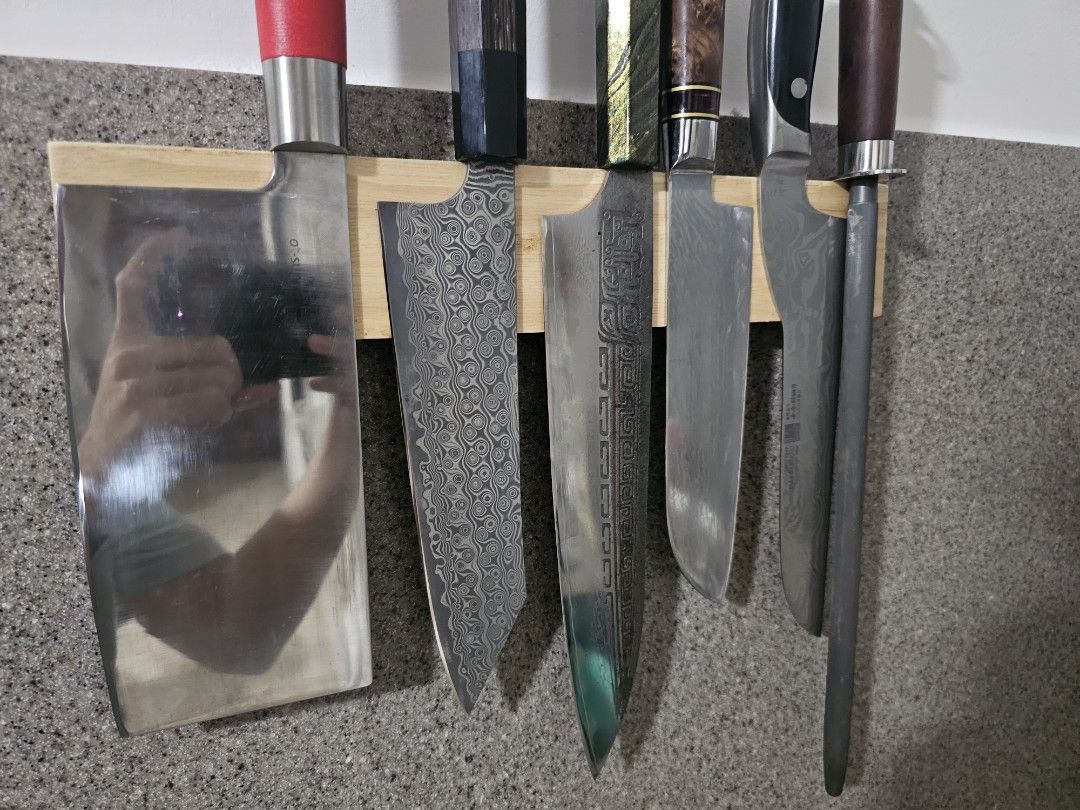 Kitchen knives sharpening452209639351930882