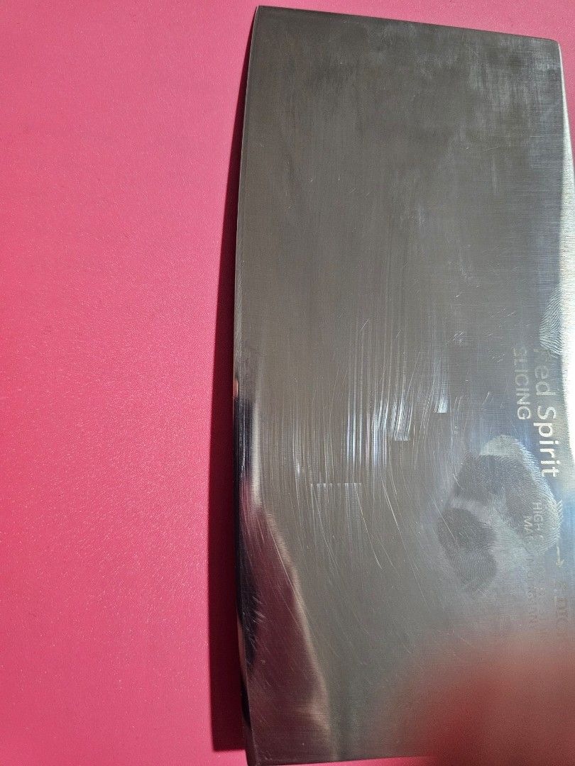 Kitchen knives sharpening452209639351930881
