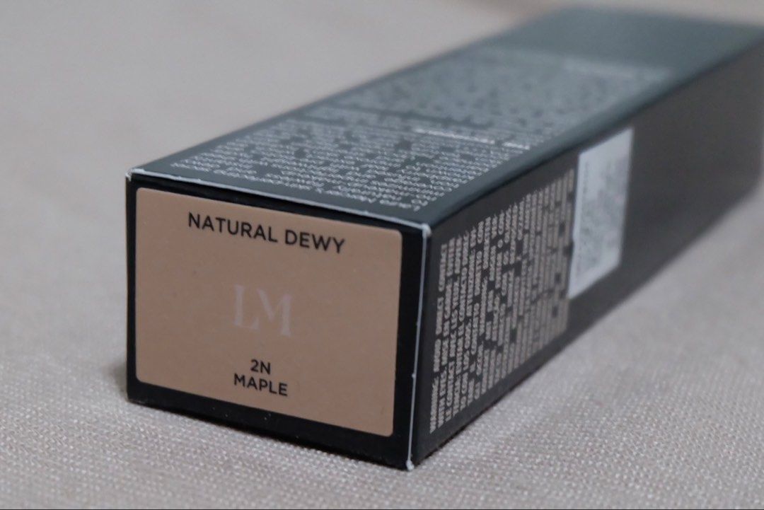 Laura Mercier Tinted Moisturizer - Maple (Category: Makeup) located in Santa Rosa. Submitted by danicles (Listing ID 1437519080, Image 2). Description: - Laura Mercier Tinted Moisturizer - New and sealed - EXP: JUNE 2027 - Shade: Maple (2N) - Natural Dewy finish - SPF 30 protection Pickup only: Alabang / Sta. Rosa Laguna Buyer must handle booking.