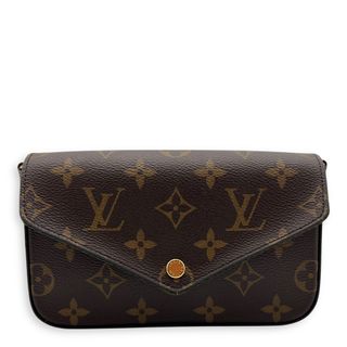 (Category: ) located in . Submitted by carousellluxury (Listing ID 1437472511, Image 1). Description: .