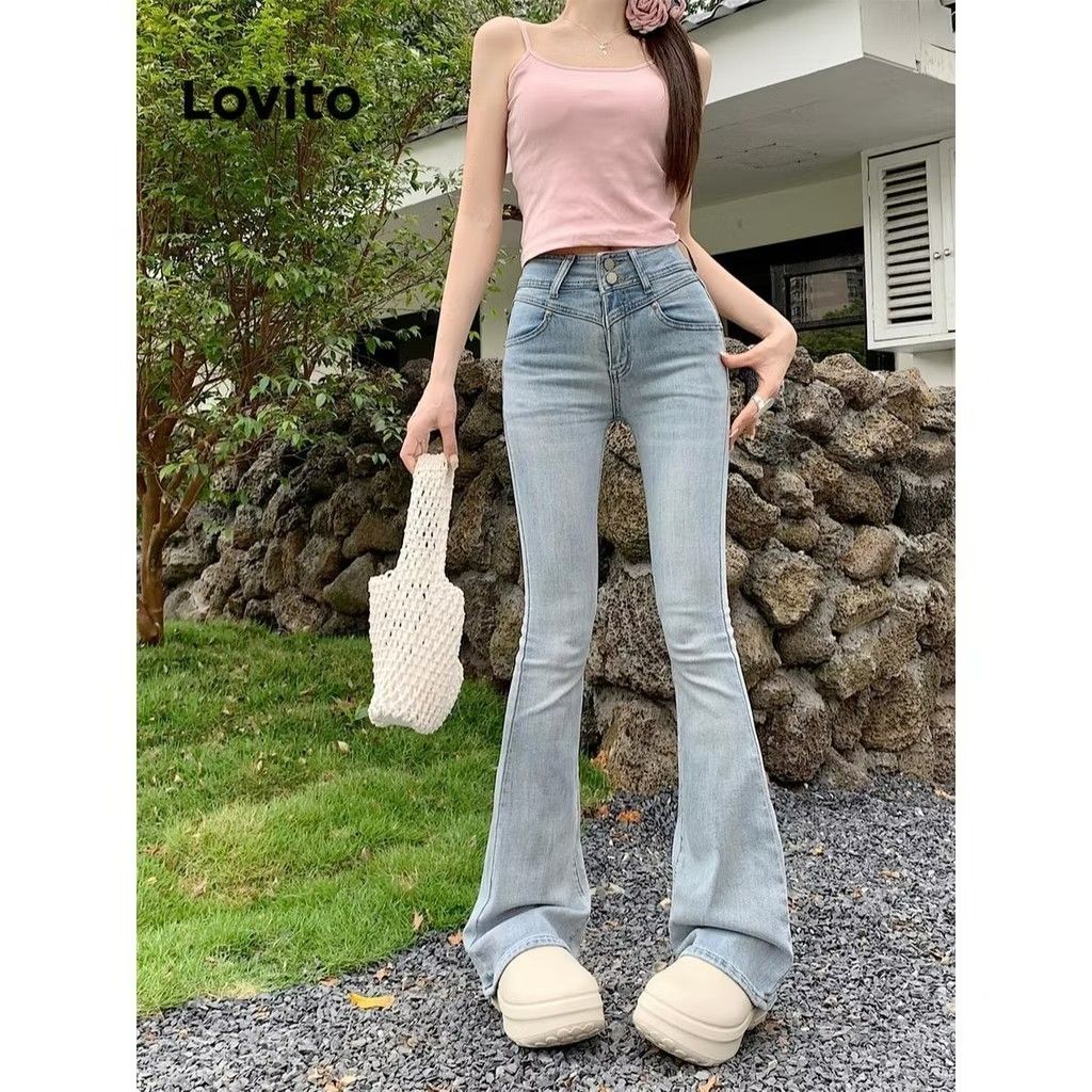 Flared light blue high waisted skinny jeans 27 (Category: Jeans) located in Pasig City. Submitted by keekeedee (Listing ID 1437458996, Image 2). Description: fits waistline 27 inches length from waistband to bottom hem is 37 inches slightly stretch fabric with lace and ribbon on back pockets.