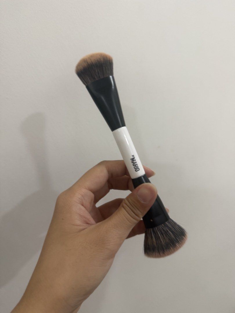 Make up by mario f4 brush (Category: Makeup) located in Quezon City. Submitted by destashingmycloset (Listing ID 1437415151, Image 1). Description: .