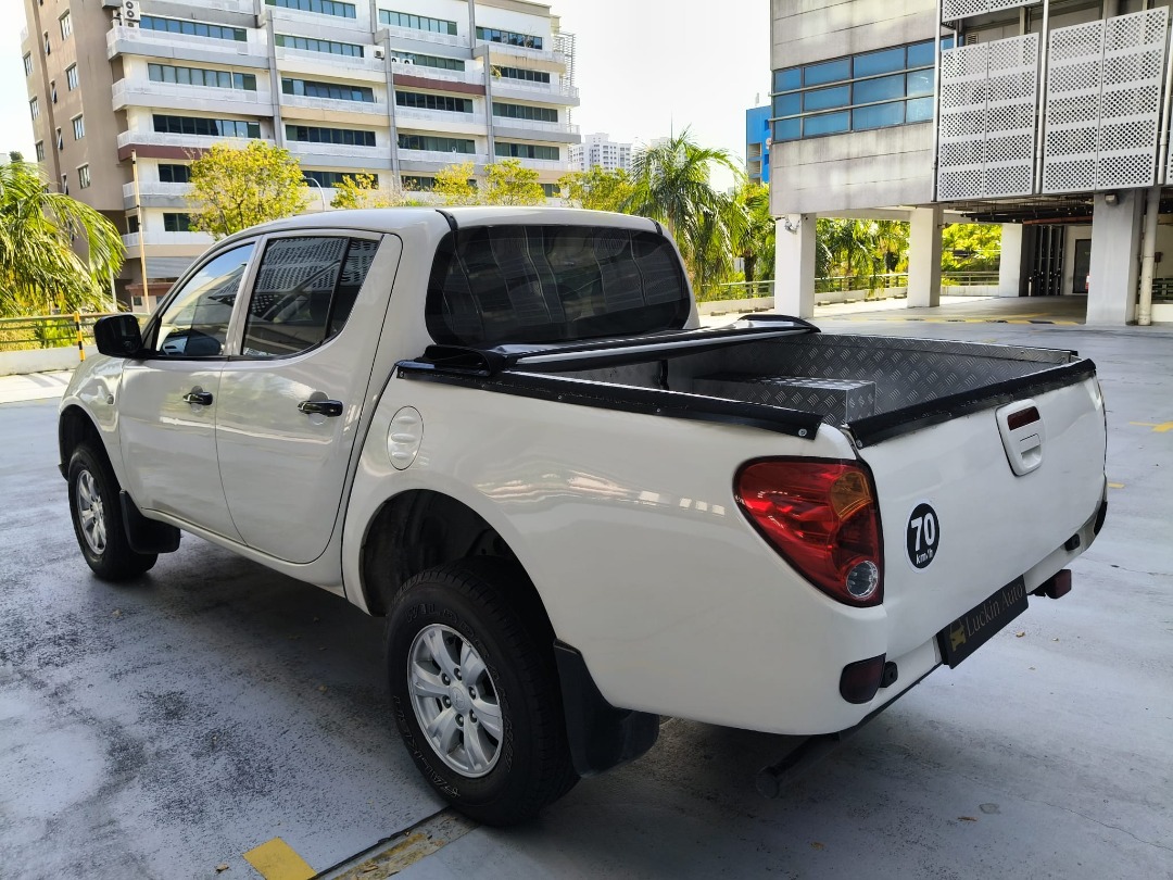(Category: ) located in . Submitted by luckinauto (Listing ID 1437478963, Image 1). Description: .