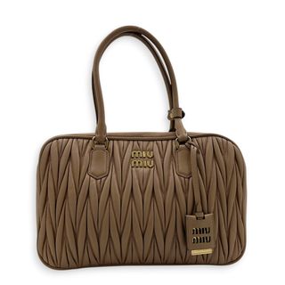 (Category: ) located in . Submitted by carousellluxury (Listing ID 1432494938, Image 1). Description: .