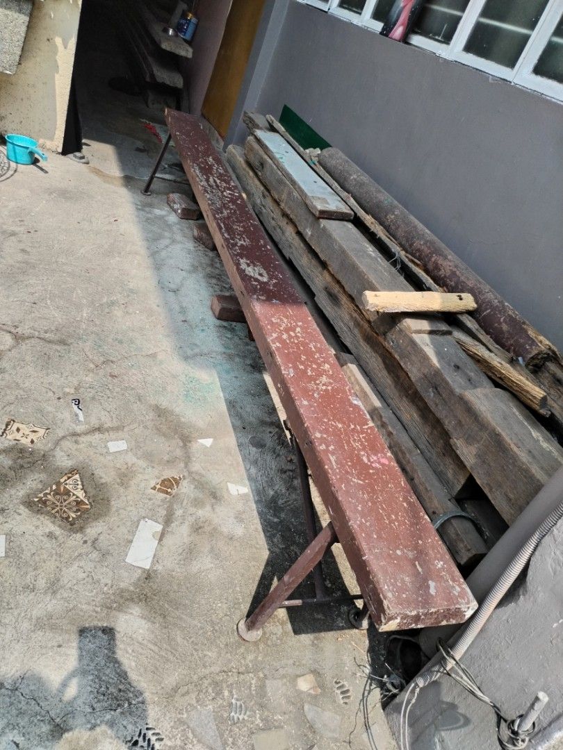 molave bench 10ft length width 7 inches thickness 2.5 inches (Category: Outdoor Furniture) located in Mandaluyong City. Submitted by katkat888kit (Listing ID 1437412361, Image 1). Description: molave bench 10ft length width 7 inches thickness 2.5 inches height 17 inches fastrack sale 6k pick up only or via lalamove mandAluyong city.