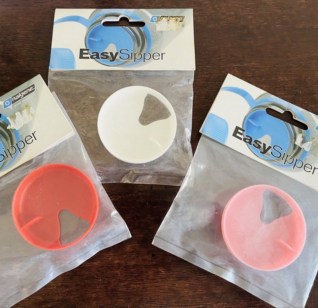 Nalgene Easy Sipper/Splashguard (Category: Water Bottles & Tumblers) located in Paranaque City. Submitted by donhoanlimitedph (Listing ID 1437408567, Image 1). Description: Nalgene Easy Sipper/Splashguard for 1L and 1.5L wide mouth bottle available in Red / Pink / White RED - SOLDOUT WHITE - SOLDOUT PINK - 3pcs left .