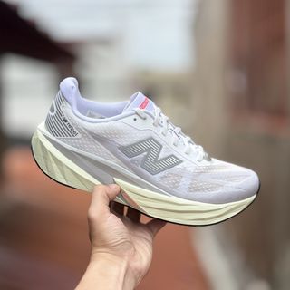 (Category: ) located in . Submitted by ajsneaks (Listing ID 1437408491, Image 1). Description: .