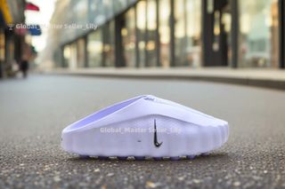 (Category: ) located in . Submitted by fashion.luxe (Listing ID 1437567418, Image 1). Description: .