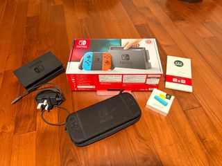 （分類：）位於 。 由 hkmanlok 提交（商品編號 1437530477，圖片 1）。簡介： 。