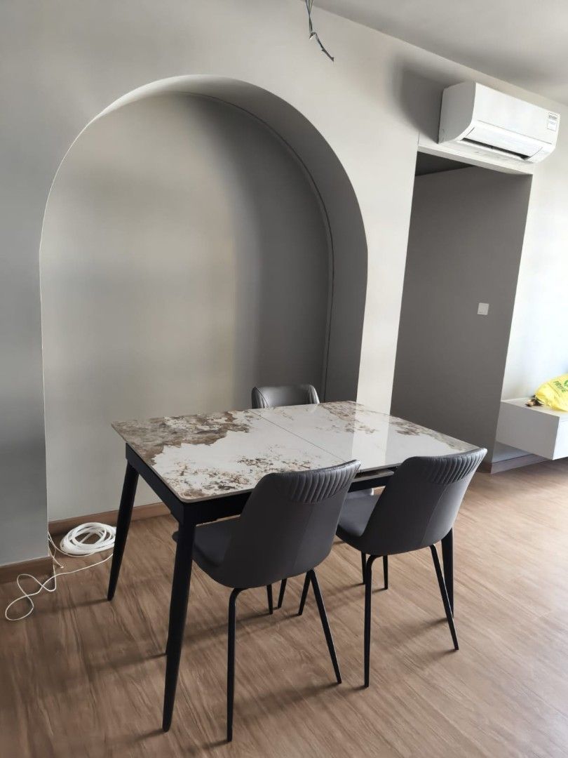 Nova dining table (Category: Tables & Sets) located in Singapore. Submitted by meowth_store (Listing ID 1437429982, Image 1). Description: hi there, I got a divorce just when I receive this table. It was only used once and it's very2 new. this is a 4-6 seater dining table. it can be expanded and collapsed. I bought it at $799 and I'm selling at $600 without chair. (unless you want the 4 chairs but I use it quite frequently now) Can nego price... 