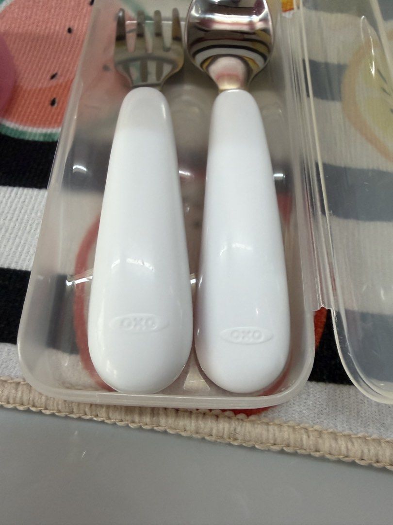 Oxotot pink spoon fork set (Category: Weaning & Toddler Feeding) located in Manila. Submitted by thekidshop (Listing ID 1437516428, Image 2). Description: .