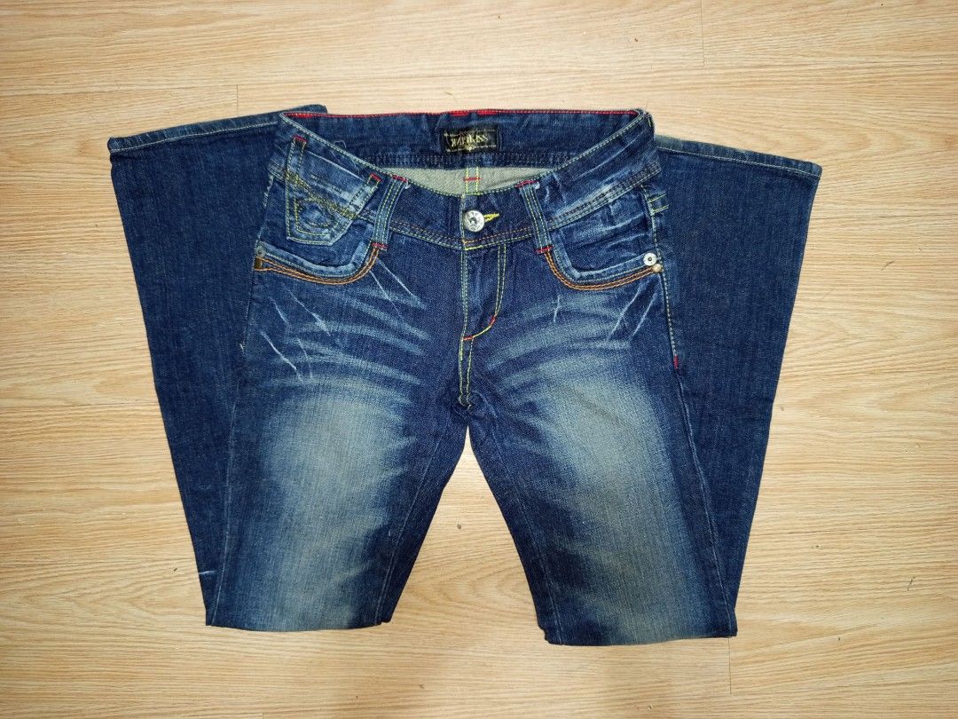 PINK KISS Y2K FLARED PANTS (Category: Jeans) located in Caloocan City. Submitted by lalillypetals (Listing ID 1437414154, Image 1). Description: waist 27 length 39.5.