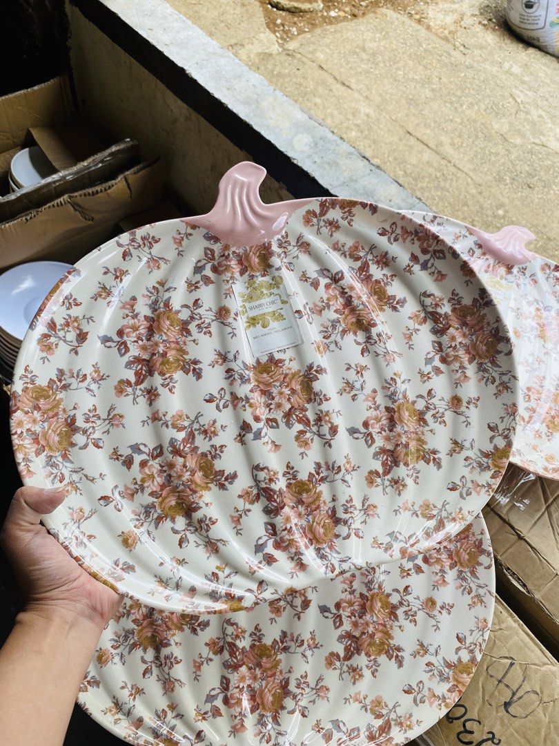 PUMPKIN PLATTER/ SERVING PLATE (Category: Other Home Furniture) located in Baguio. Submitted by vanity_kimo (Listing ID 1437478645, Image 2). Description: 🍀BRANDED PLATTER 🍀MELAMINE 🍀BRANDED BY SHABBY CHIC 🍀100 % melamine 🍀12 pcs avilable .
