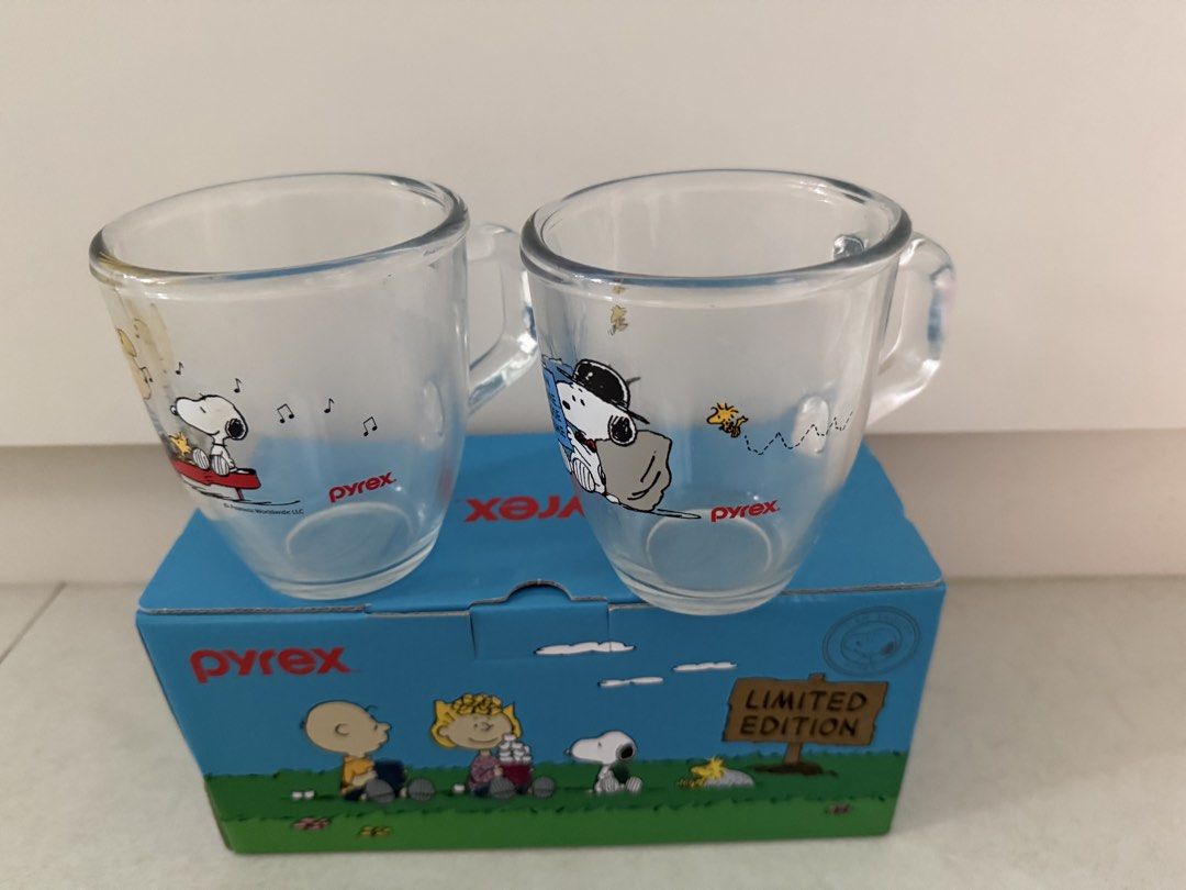 Pyrex Snoopy Limited Edition Mugs451841973174947842