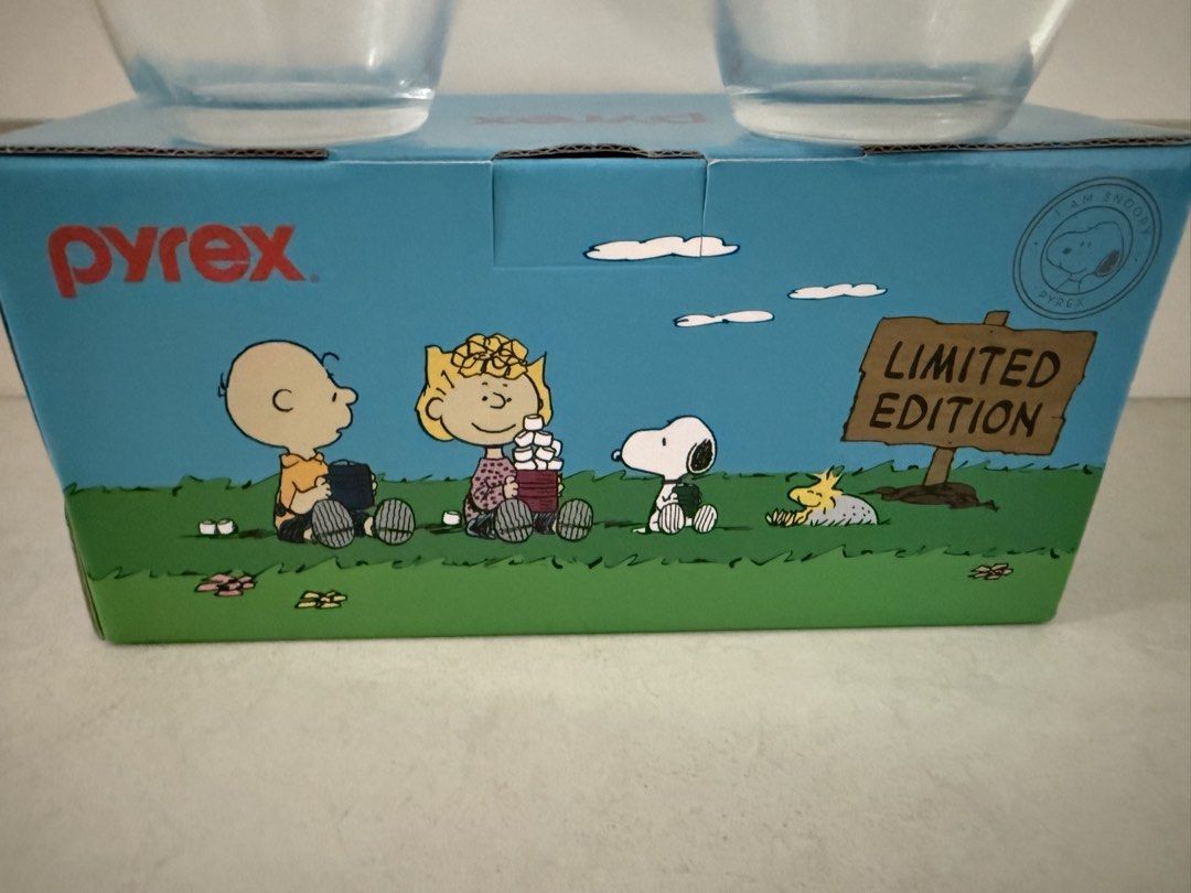 Pyrex Snoopy Limited Edition Mugs451841973174947841