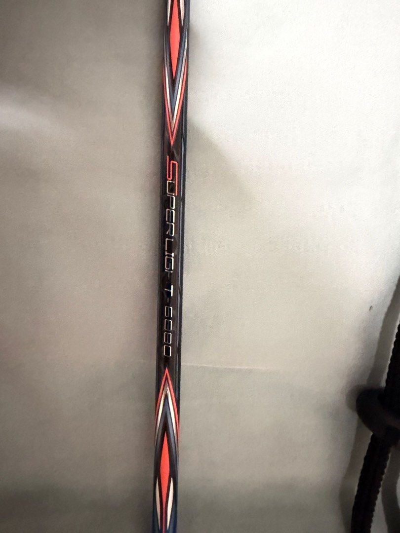 racket (Category: Racket & Ball Sports) located in Singapore. Submitted by noodkiller (Listing ID 1437548949, Image 4). Description: brought it for fun and now have upgraded to a btr one will sell both at a cheap price .