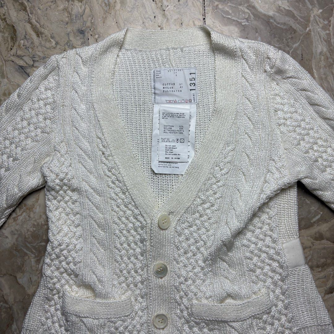 Sacai Knitted Top (Category: Coats, Jackets and Outerwear) located in Dinalupihan. Submitted by hell.thrift (Listing ID 1437416139, Image 3). Description: Sacai knitted No issue Size:1 Length:23 Width:17 .