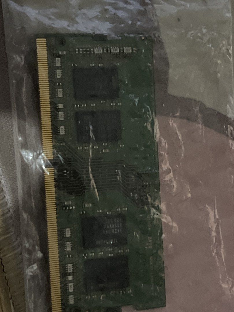 Samsung 8GB DDR4 RAM452271367206348801