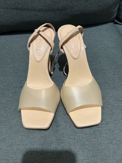 (Kategori: ) berada di . Dikirim oleh secondhandbyvly (ID iklan 1437550453, Gambar 1). Deskripsi: .