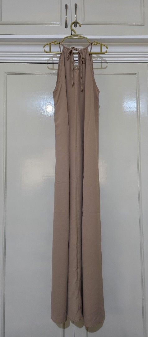 Shein Light Brown Halter Dress (Category: Dresses) located in Quezon City. Submitted by rachelleee_ (Listing ID 1437426073, Image 2). Description: Shein Light Brown Halter Dress Design: Halter neck with flowing silhouette Color: Light brown Neckline: V-neckline Back: Keyhole with ribbon Size: Small, EU 36, US 4 Used once only.