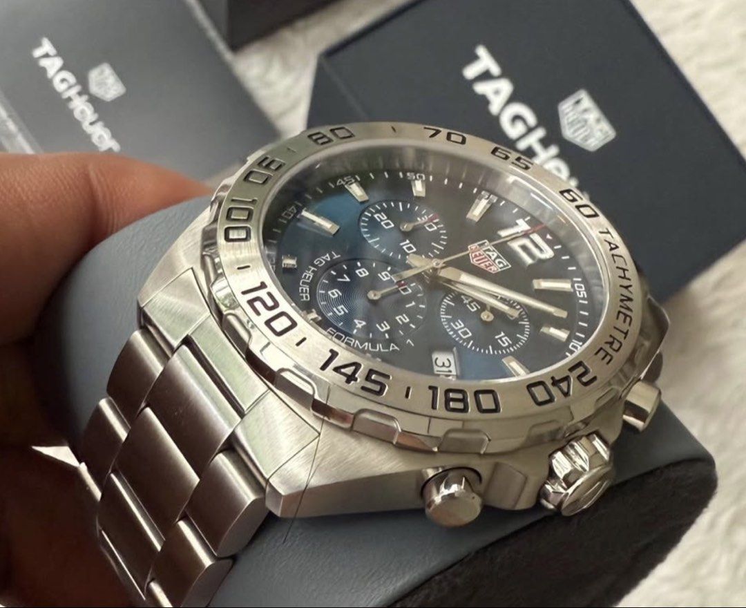 Tag heuer F1 Chronograph (Category: Luxury Watches) located in Quezon City. Submitted by pedro_demain (Listing ID 1437500427, Image 3). Description: Tag heuer f1 chronograph Caz101k model 43mm quartz With box,manual ,card & extra link Extra rubber strap 9/10 condition Qc & Bgc area.