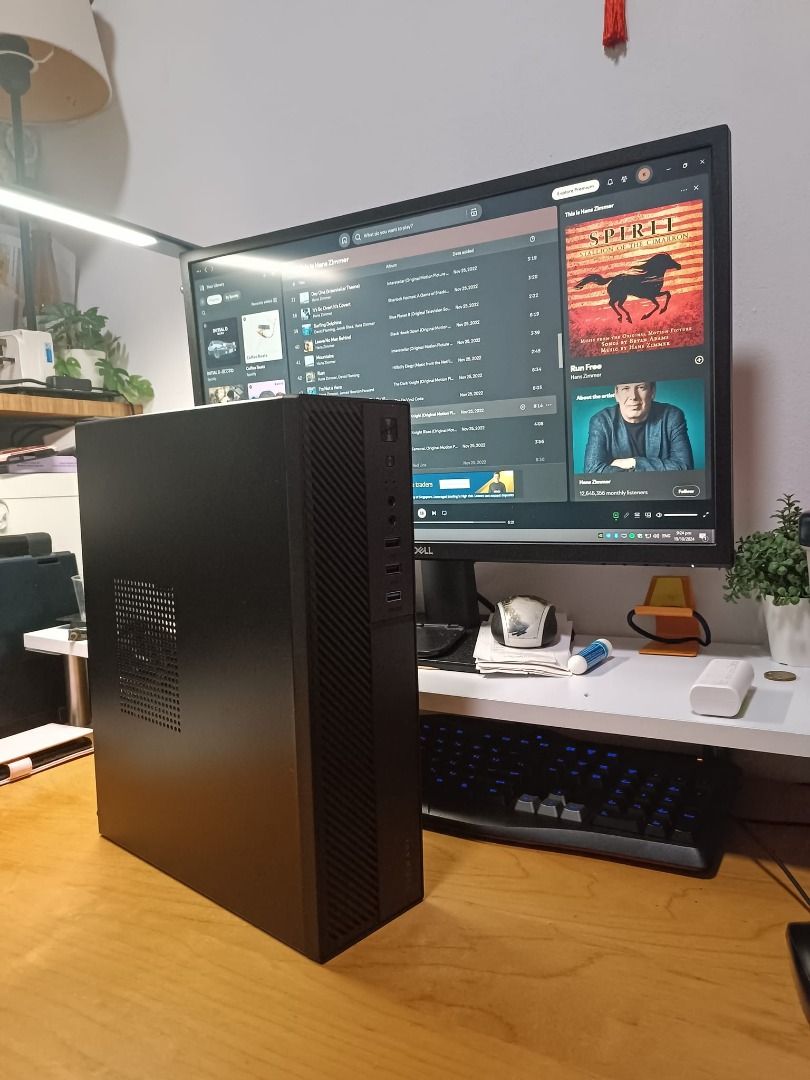 Tecware Core Mini MATX case with 250W power452371269676574720