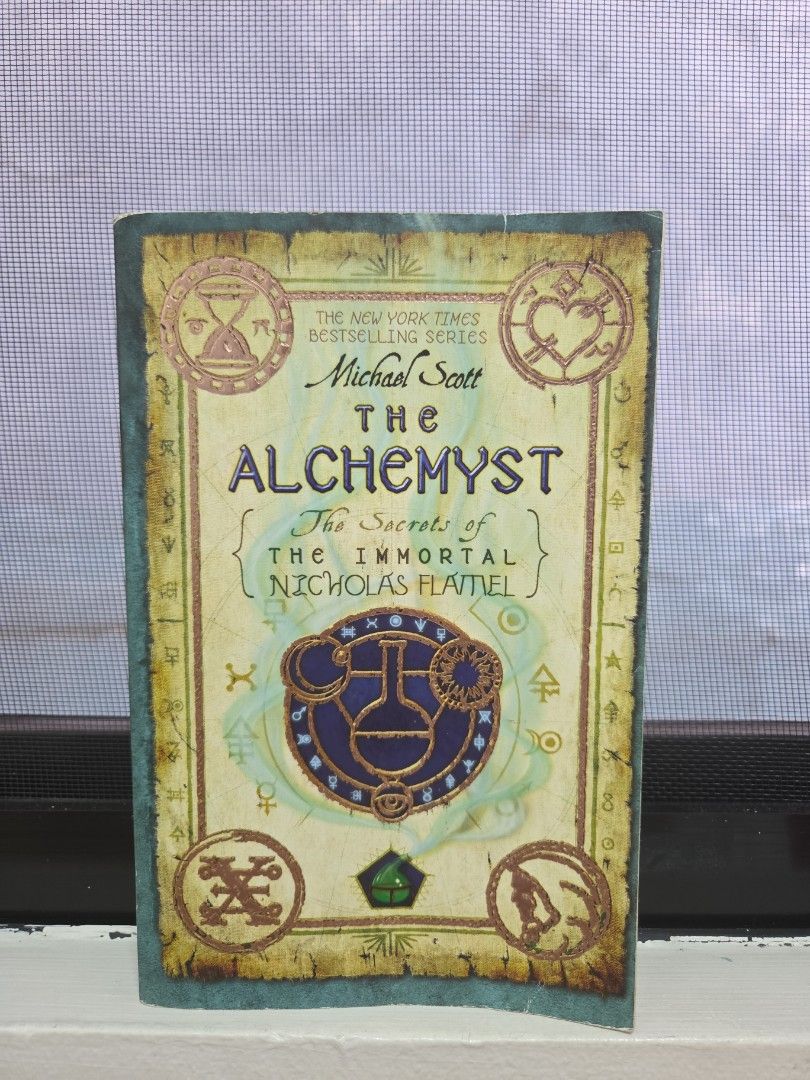 The Alchemyst The Secrets of the Immortal Nicholas Flamel (Category: Storybooks) located in Manila. Submitted by bibi707 (Listing ID 1437488609, Image 1). Description: .