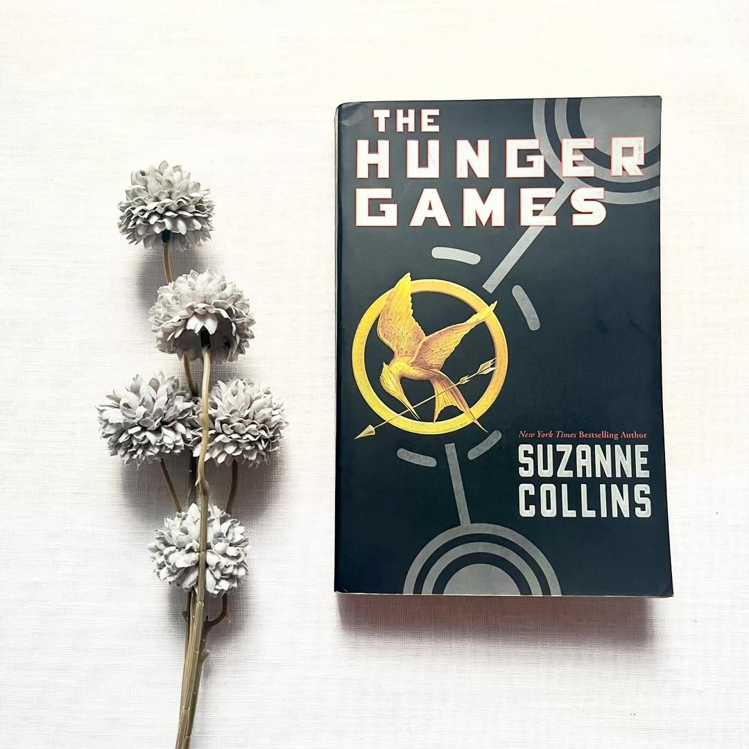 The Hunger Games by Suzanne Collins (Category: Storybooks) located in Lucena. Submitted by bookstalgia.ph (Listing ID 1436947331, Image 1). Description: .
