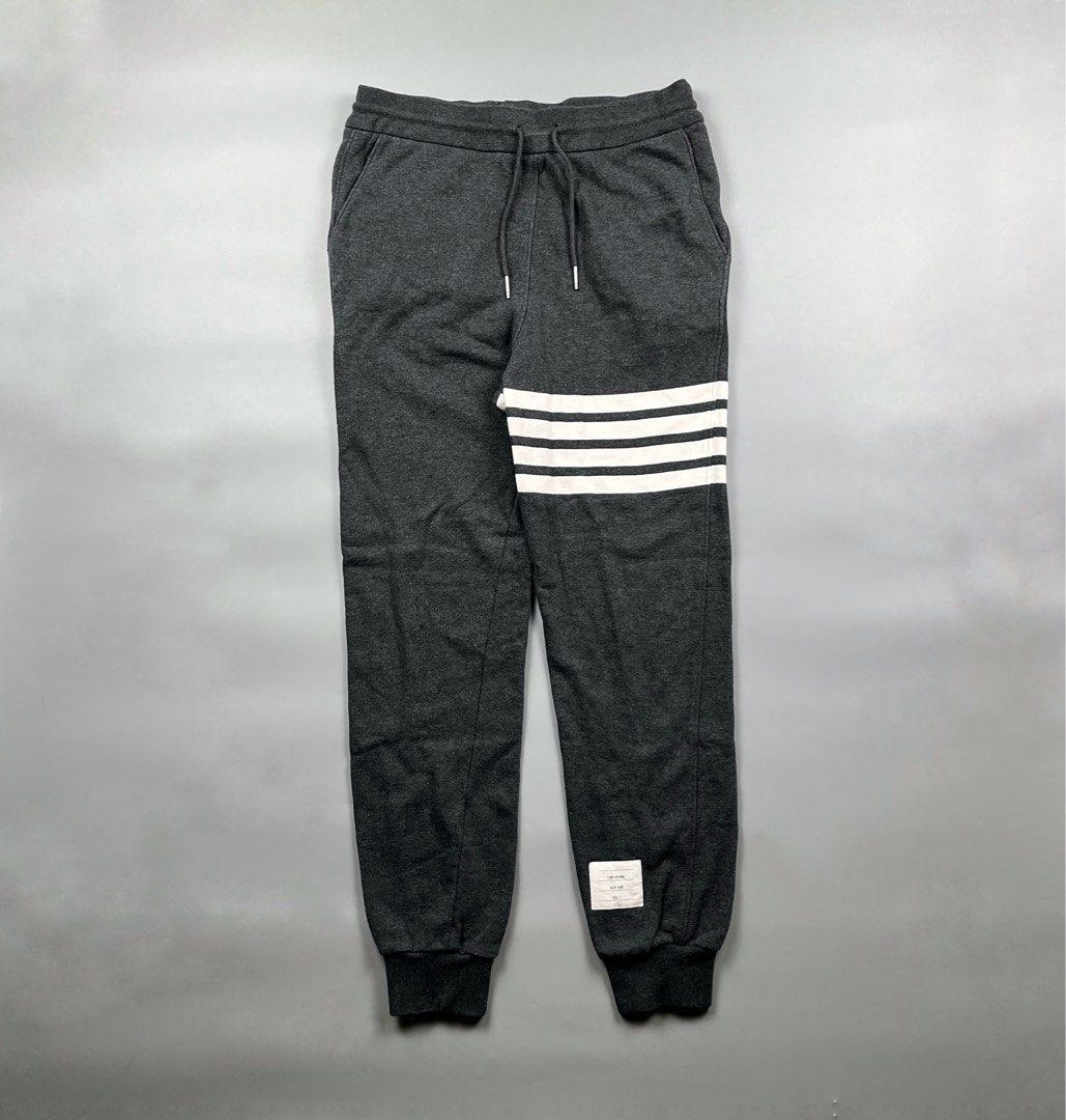 Thome Browne - 4 Bars Joggers Sweatpants (Category: Joggers) located in Subic. Submitted by splx.stff (Listing ID 1437504978, Image 1). Description: No Flaw Excellent Condition All details are posted - Waistline: 16 Length: 39 - Feel free to offer Ask before you buy No return No Refund.