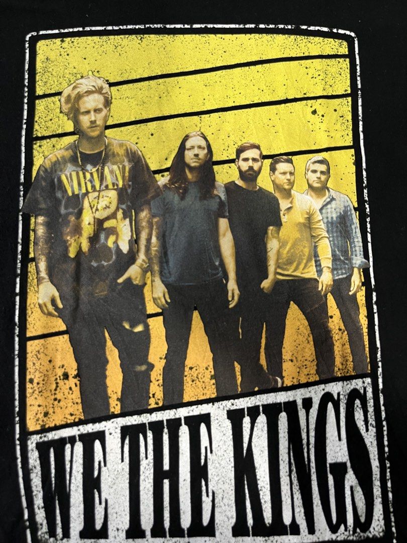Tultex We The Kings Band Tee - Medium (Category: Tshirts & Polo Shirts ) located in Baguio. Submitted by cosmicgem_21b525 (Listing ID 1437515432, Image 3). Description: - Black We The Kings t-shirt - Features a graphic print - Size: Medium - Made in Mexico - Material: Cotton.