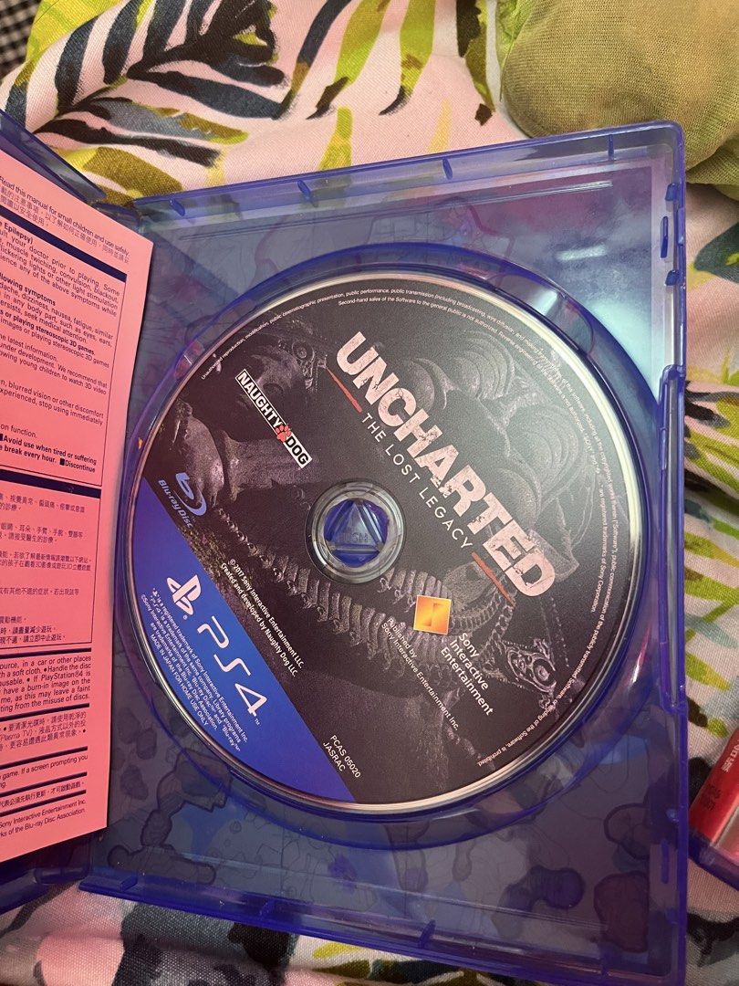 Uncharted: The Lost Legacy - PS4 (Category: PlayStation) located in Manila. Submitted by loscar_1412 (Listing ID 1437433090, Image 2). Description: Uncharted: The Lost Legacy for PlayStation 4. Includes the game disc and case. The game is the Chinese + English version. Published by Naughty Dog. The case has some minor wear and tear. A great addition to any PS4 game collection..