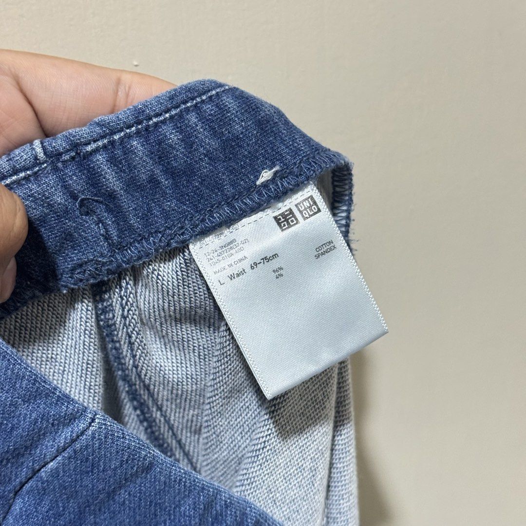 Uniqlo Denim Skirt (Category: Skirts) located in Caloocan City. Submitted by 17.4.26 (Listing ID 1437423827, Image 3). Description: - Uniqlo denim skirt - Size: L (Waist: 69-75cm) - Elastic waistband for comfort - Back slit for ease of movement - RFS: Decluttering - Loc: SM Fairview / North Caloocan.