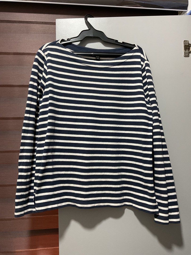 Uniqlo Striped Long Sleeve (Category: Longsleeves) located in Bulacan. Submitted by _kfcry (Listing ID 1437453936, Image 1). Description: - dm if interested - sf shoulder by buyer - mop: maribank or gcash - payment first before shipping.